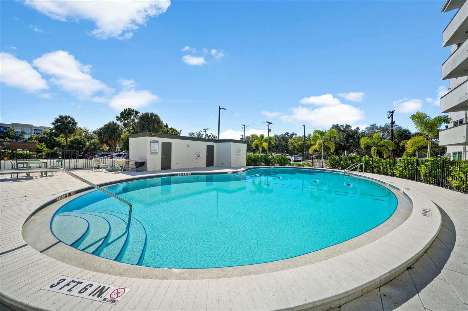 HYDE PARK TOWERS A CONDO - Residential Lease