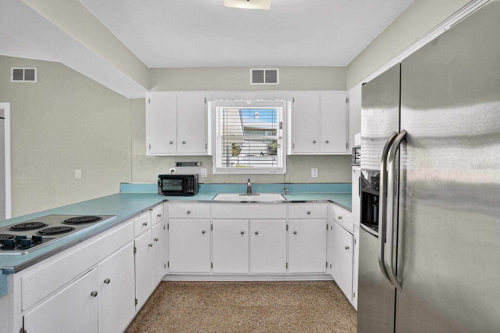 CASEY C HOMES M 19 PG 261 - Residential