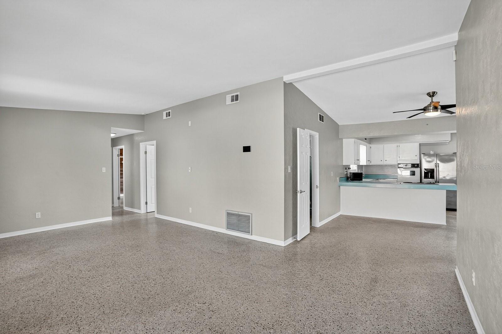 CASEY C HOMES M 19 PG 261 - Residential