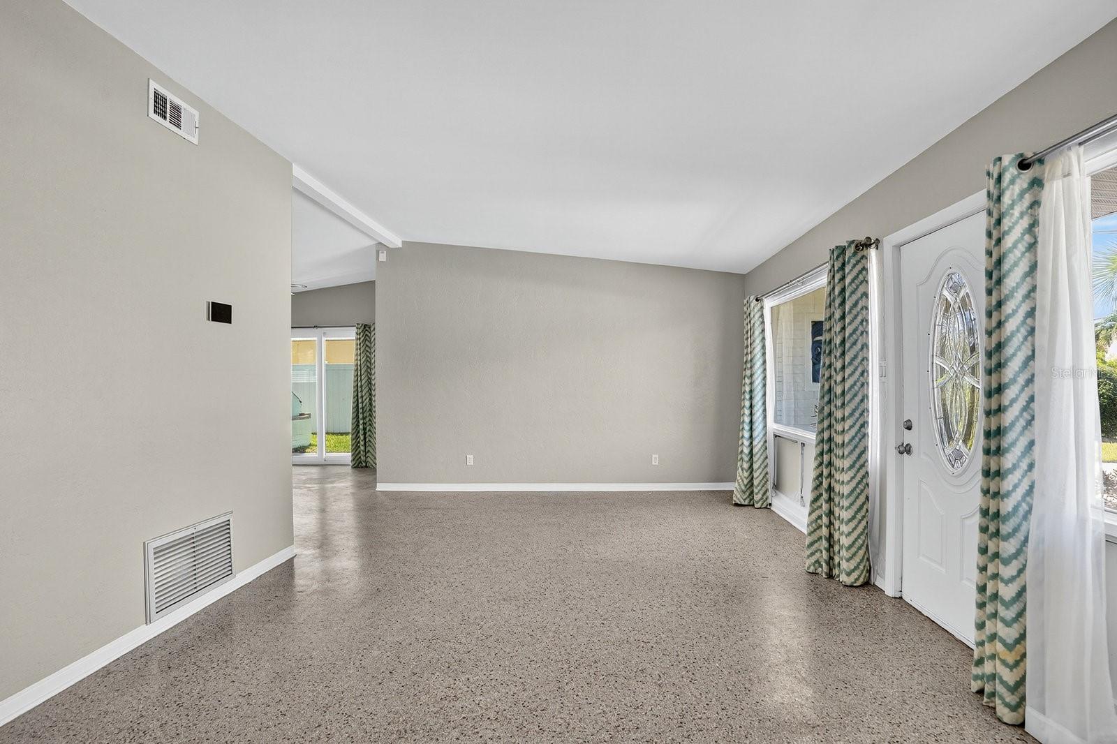 CASEY C HOMES M 19 PG 261 - Residential