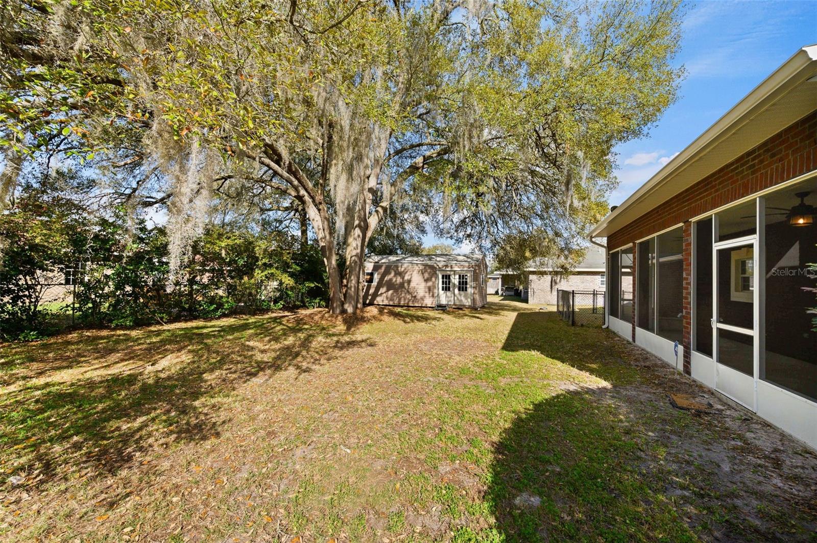 VILLAS AT COUNTRY WAY - Residential