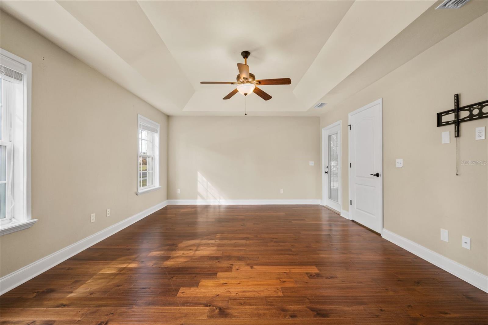 VILLAS AT COUNTRY WAY - Residential