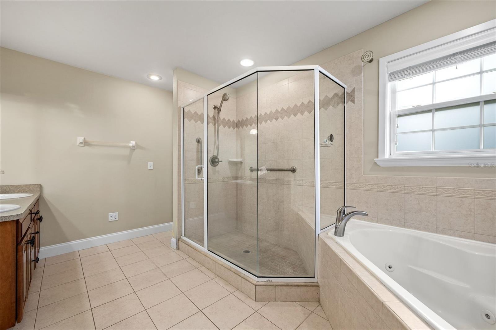 VILLAS AT COUNTRY WAY - Residential