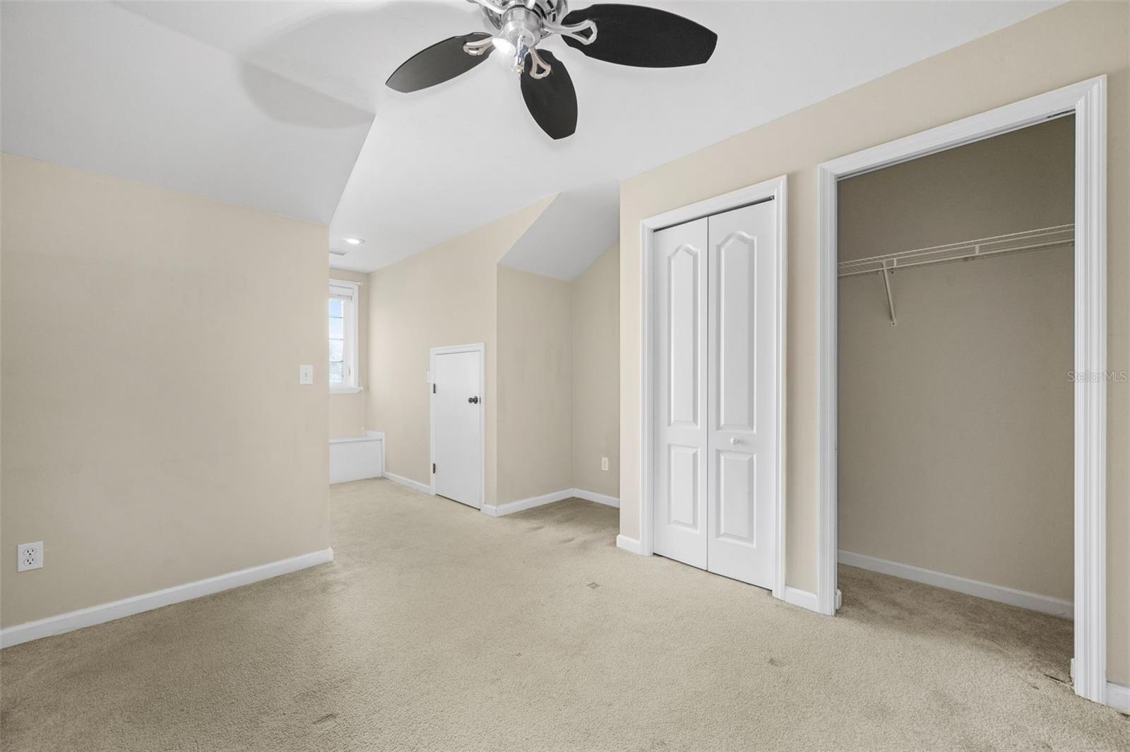 VILLAS AT COUNTRY WAY - Residential