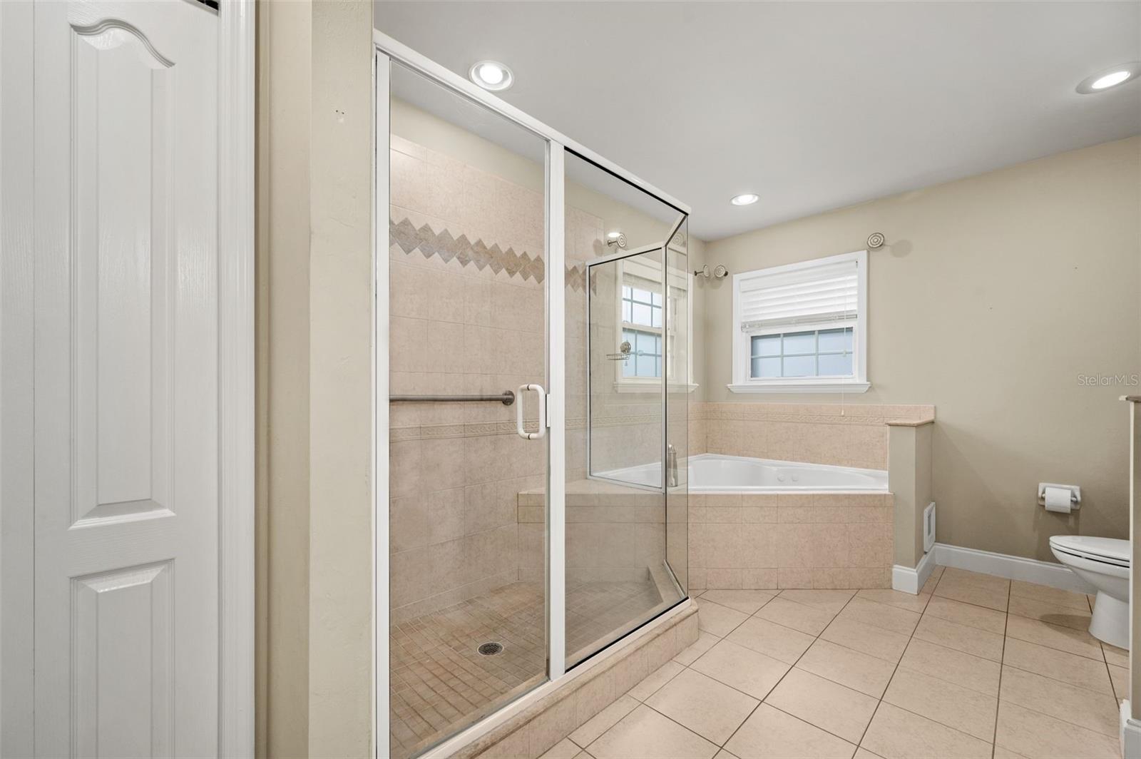 VILLAS AT COUNTRY WAY - Residential