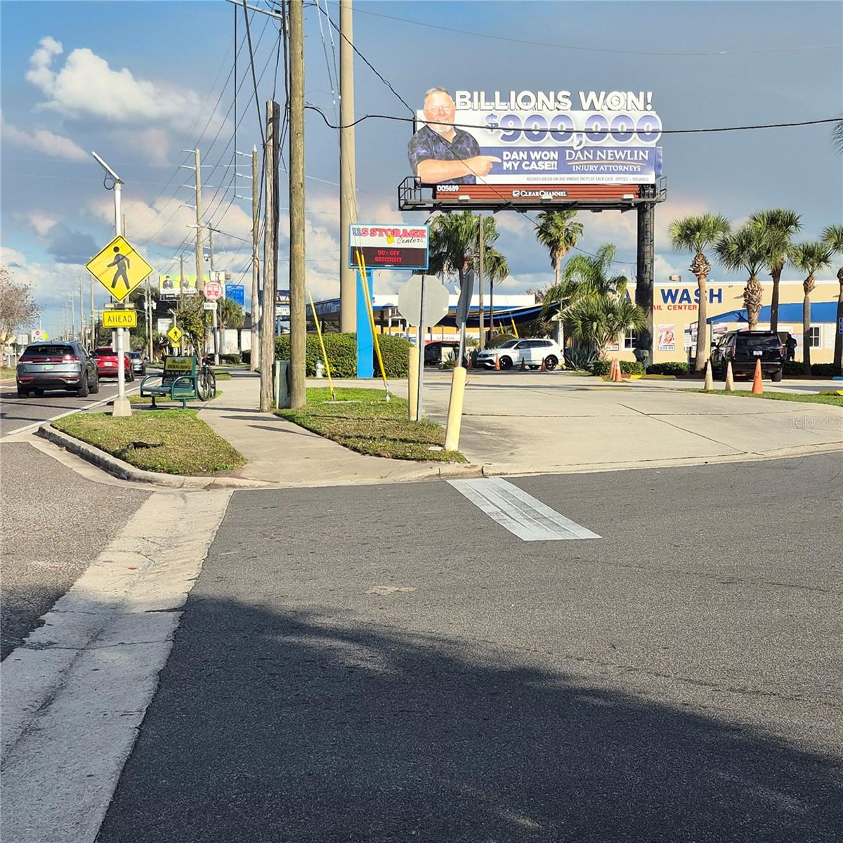 ALOMA BUS CENTER - Commercial Sale