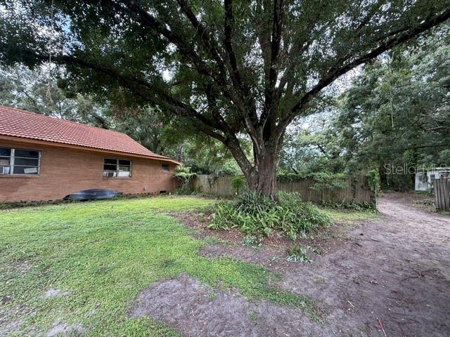 3011 S WIGGINS ROAD