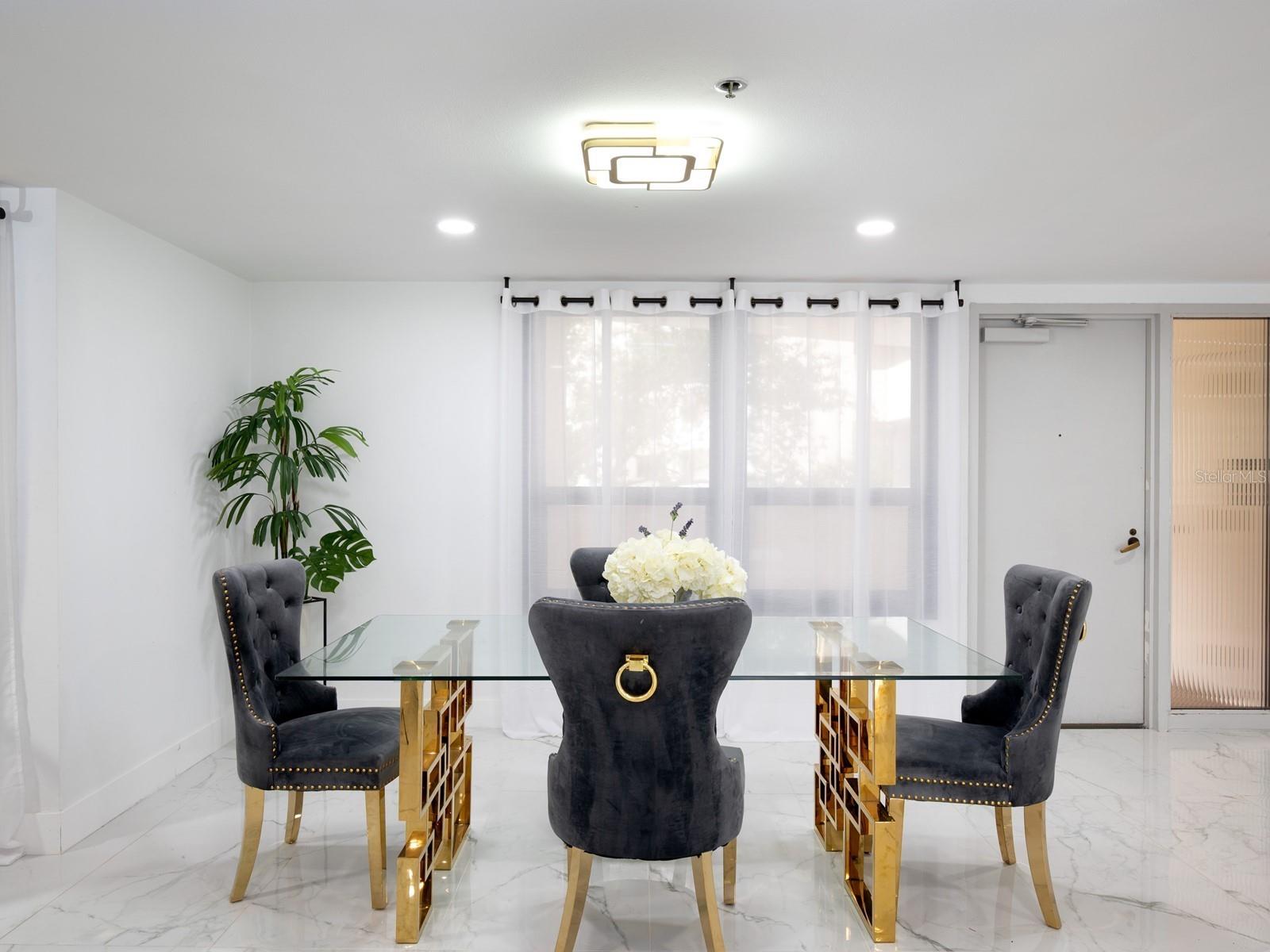 BAY PLAZA - Residential Lease
