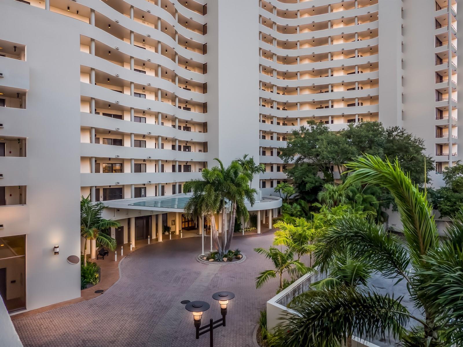 BAY PLAZA - Residential Lease
