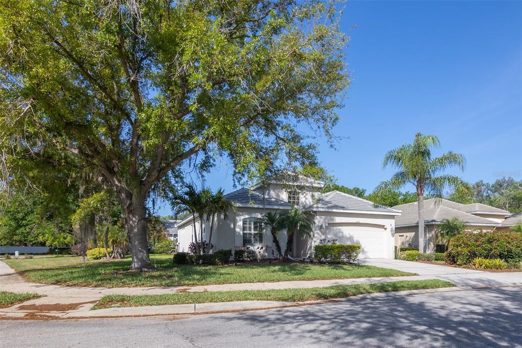 Photo of 12150 Maple Ridge Drive, Parrish, FL 34219 (MLS # A4688737)