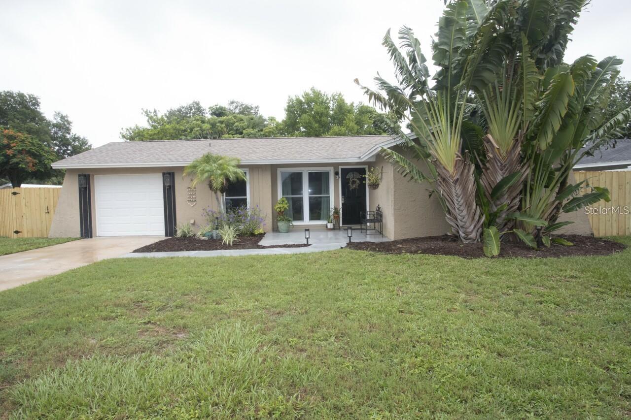 11928 MANDARIN COURT