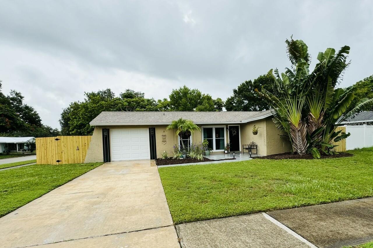 11928 MANDARIN COURT