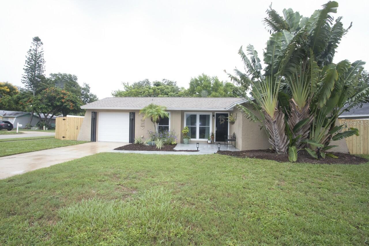 11928 MANDARIN COURT