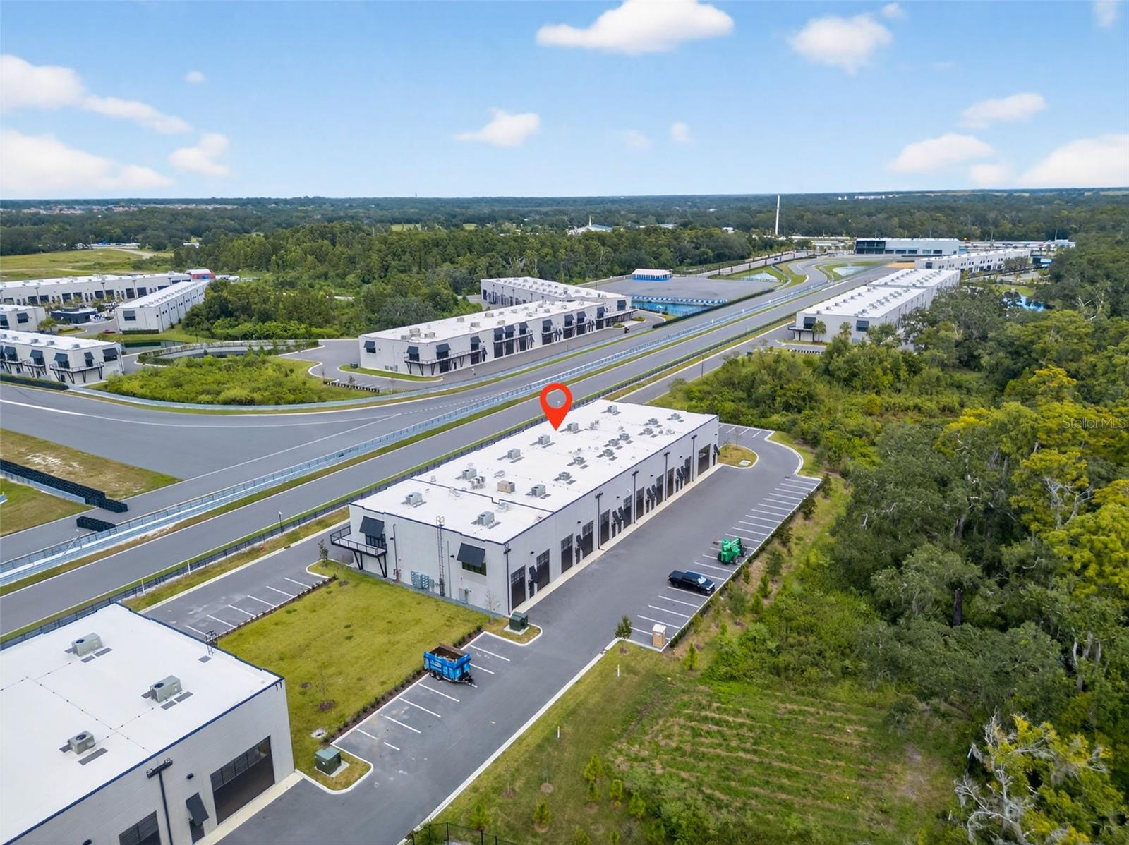 MOTOR ENCLAVE PH 1 - Commercial Sale