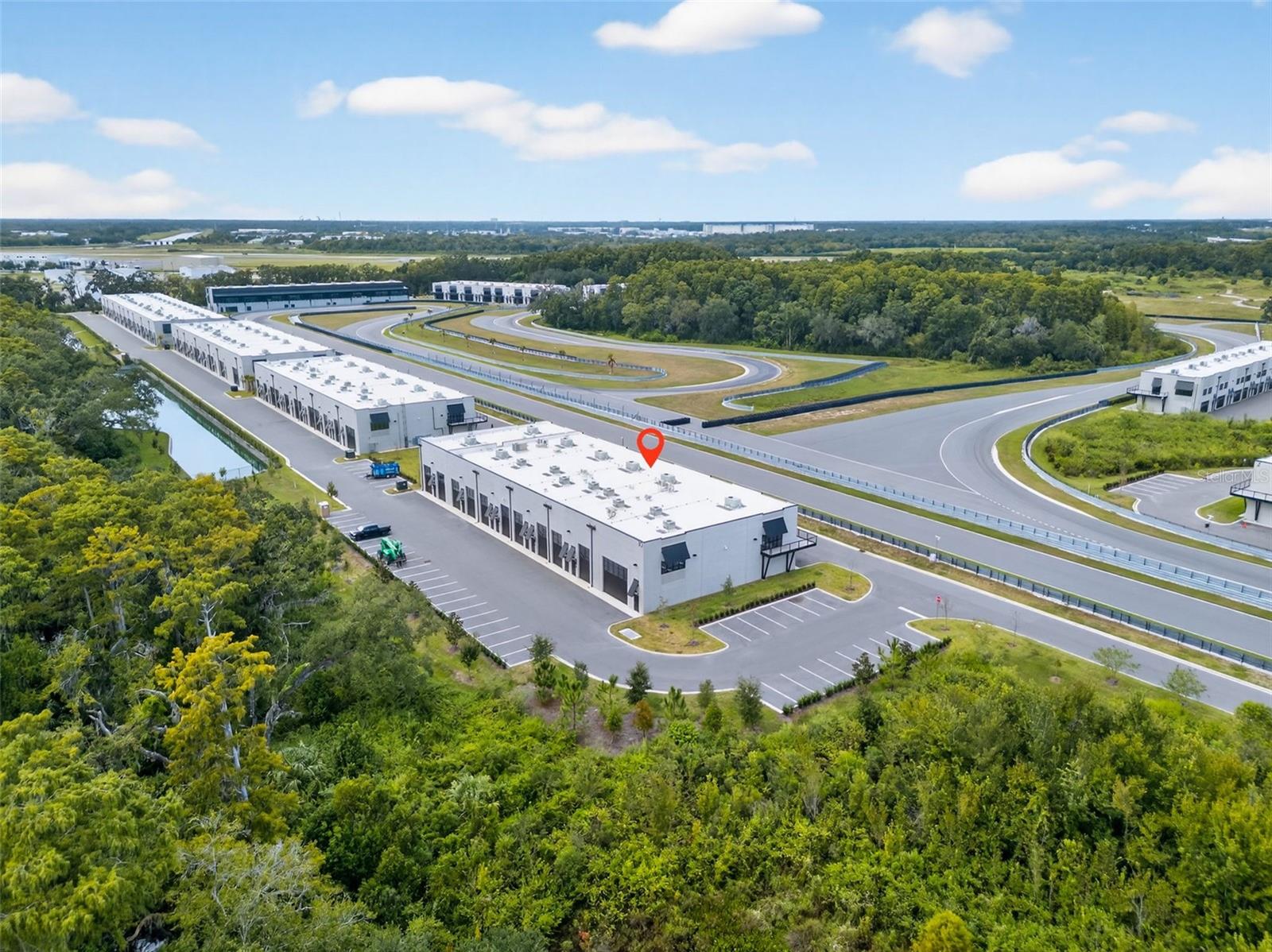 MOTOR ENCLAVE PH 1 - Commercial Sale