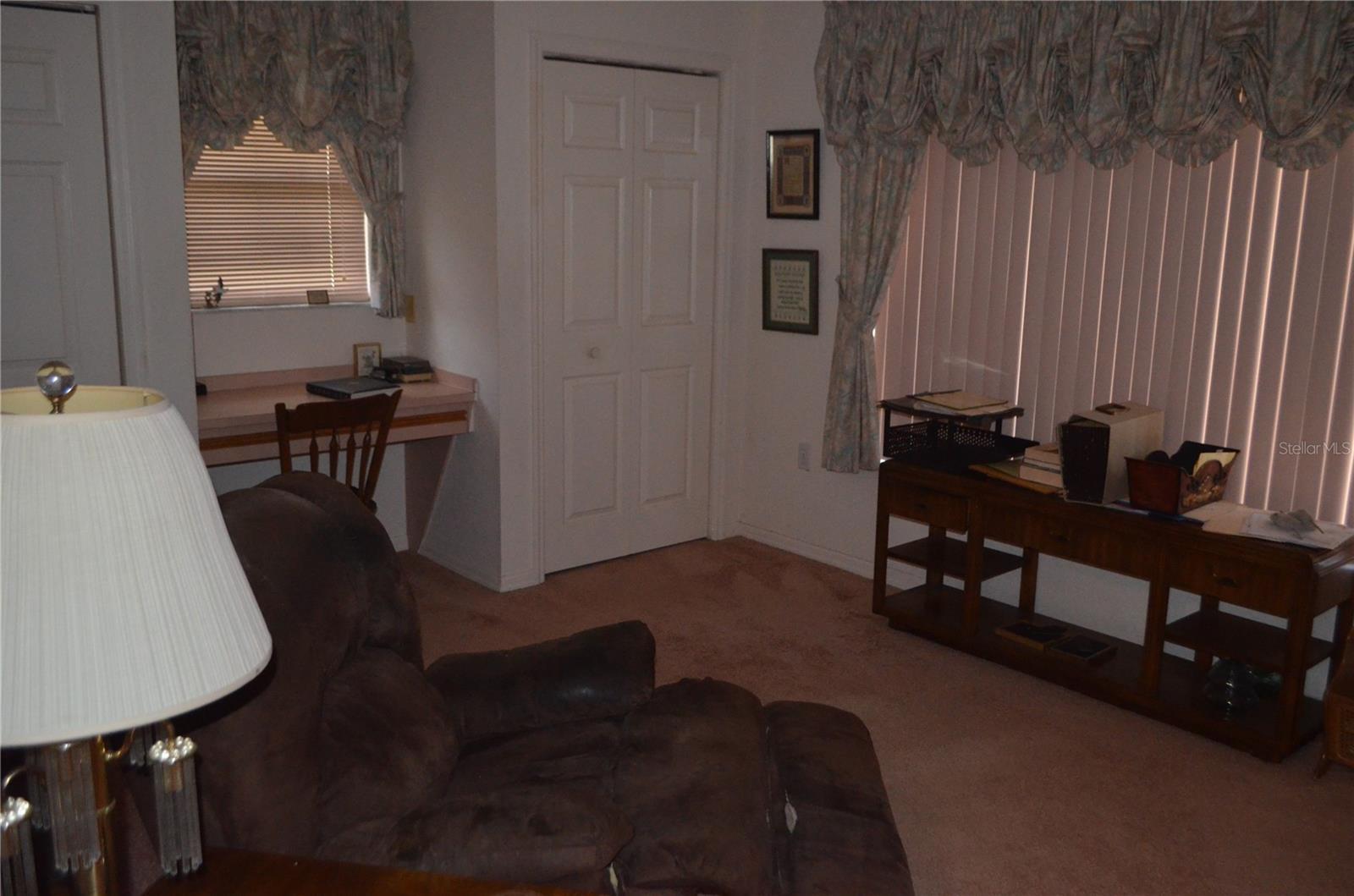 GLEN LAKES PHASE ONE UNIT 1 LOT 230 - Residential