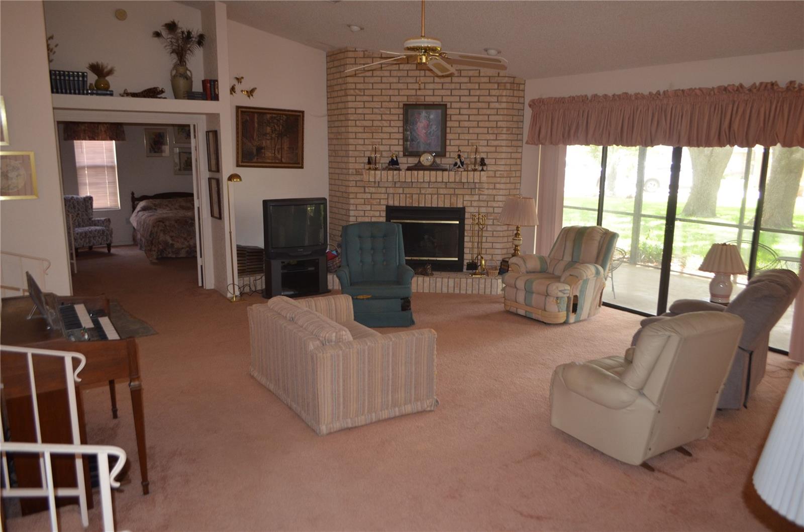 GLEN LAKES PHASE ONE UNIT 1 LOT 230 - Residential