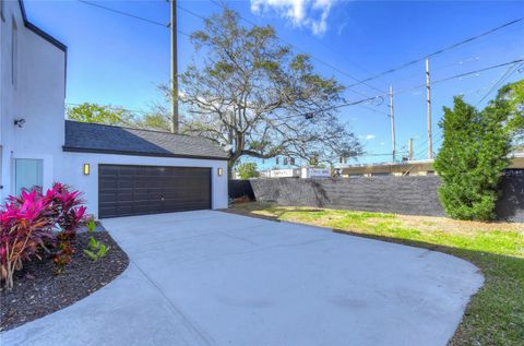 A home in TAMPA