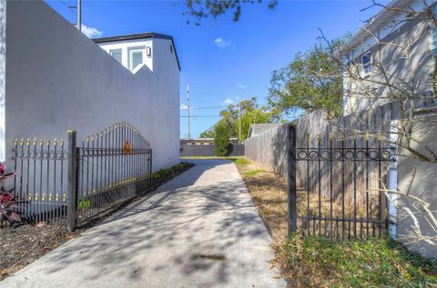 A home in TAMPA