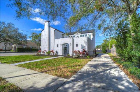 A home in TAMPA