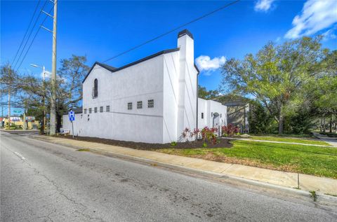 A home in TAMPA