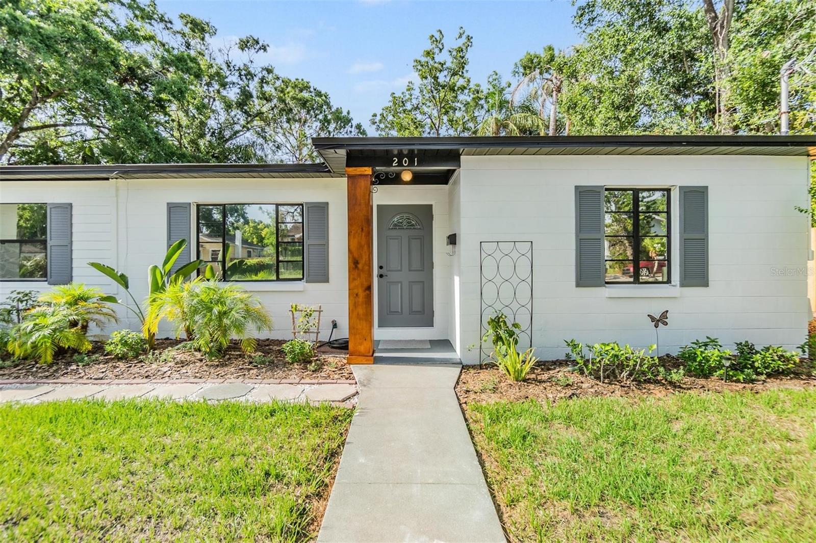 201 W ALVA STREET