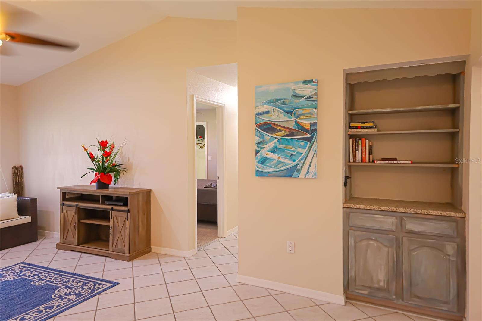 QUAIL LAKE - Residential Lease