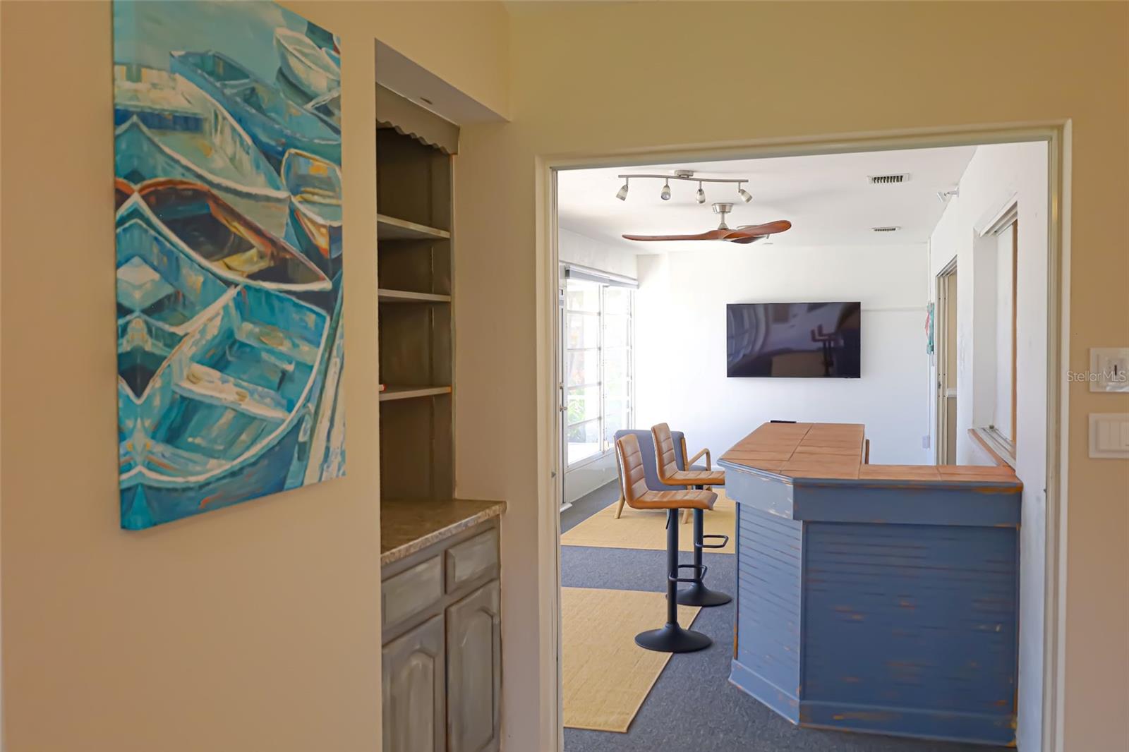 QUAIL LAKE - Residential Lease