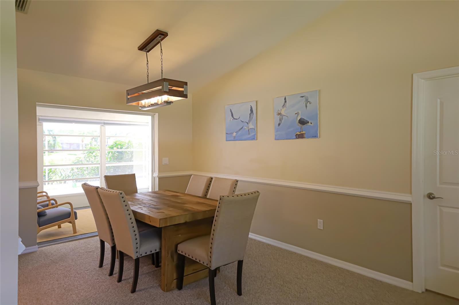 QUAIL LAKE - Residential Lease