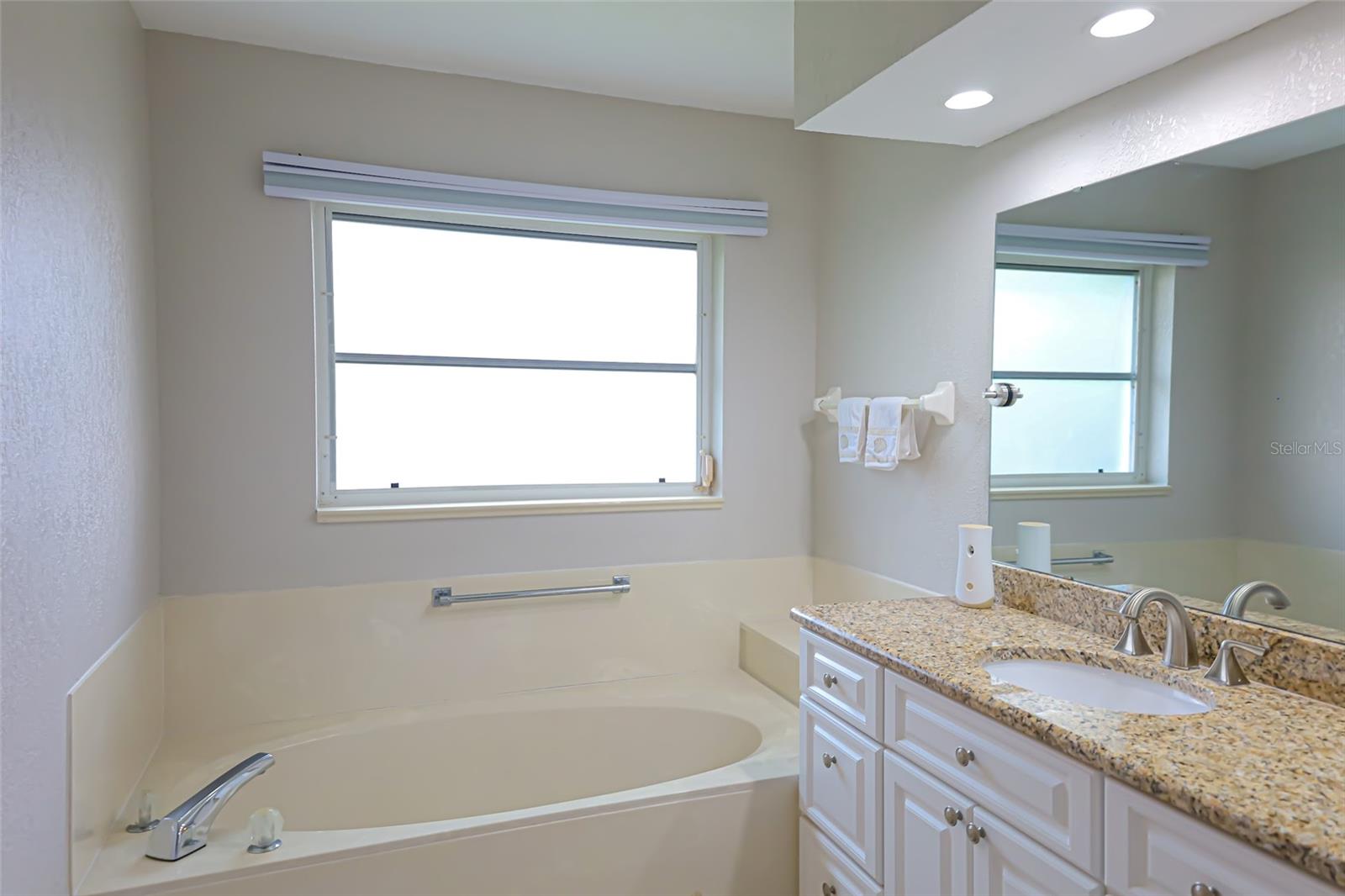 QUAIL LAKE - Residential Lease