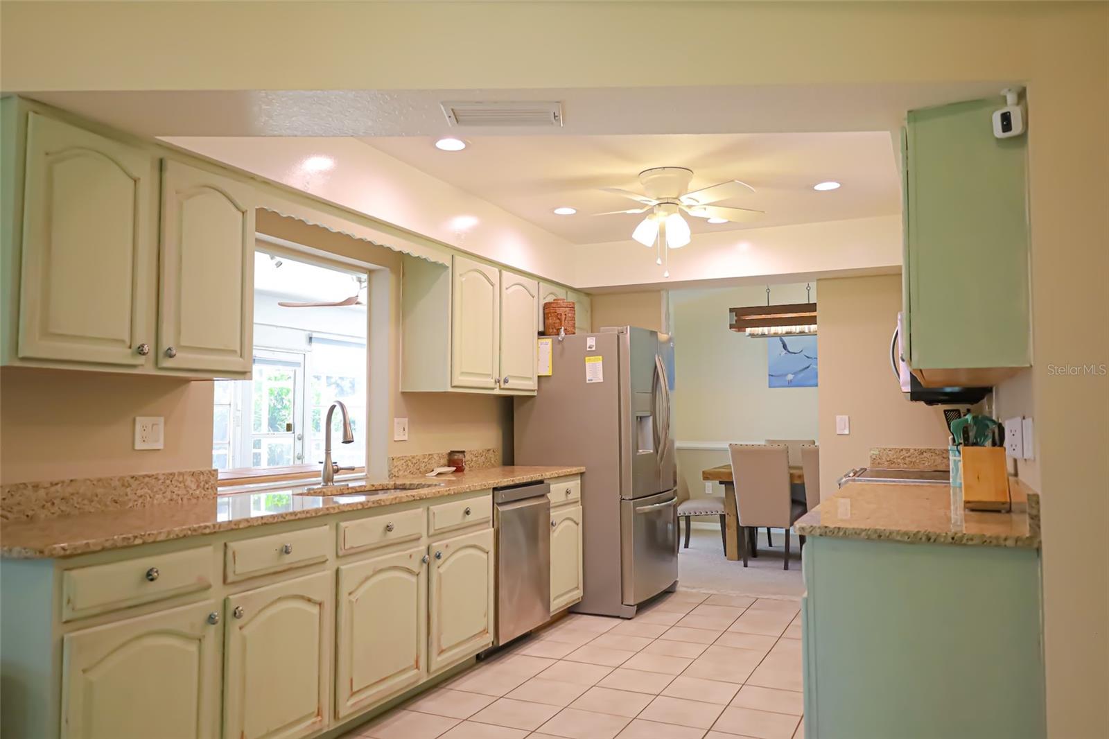 QUAIL LAKE - Residential Lease