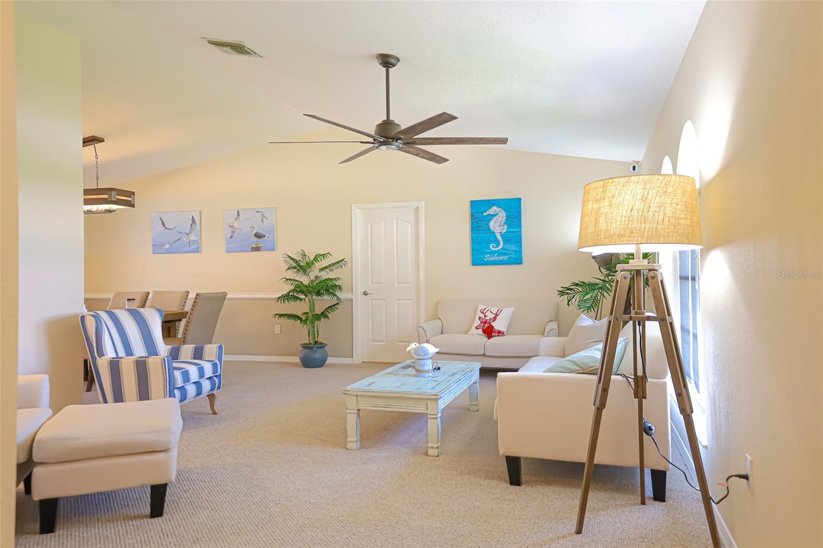 QUAIL LAKE - Residential Lease