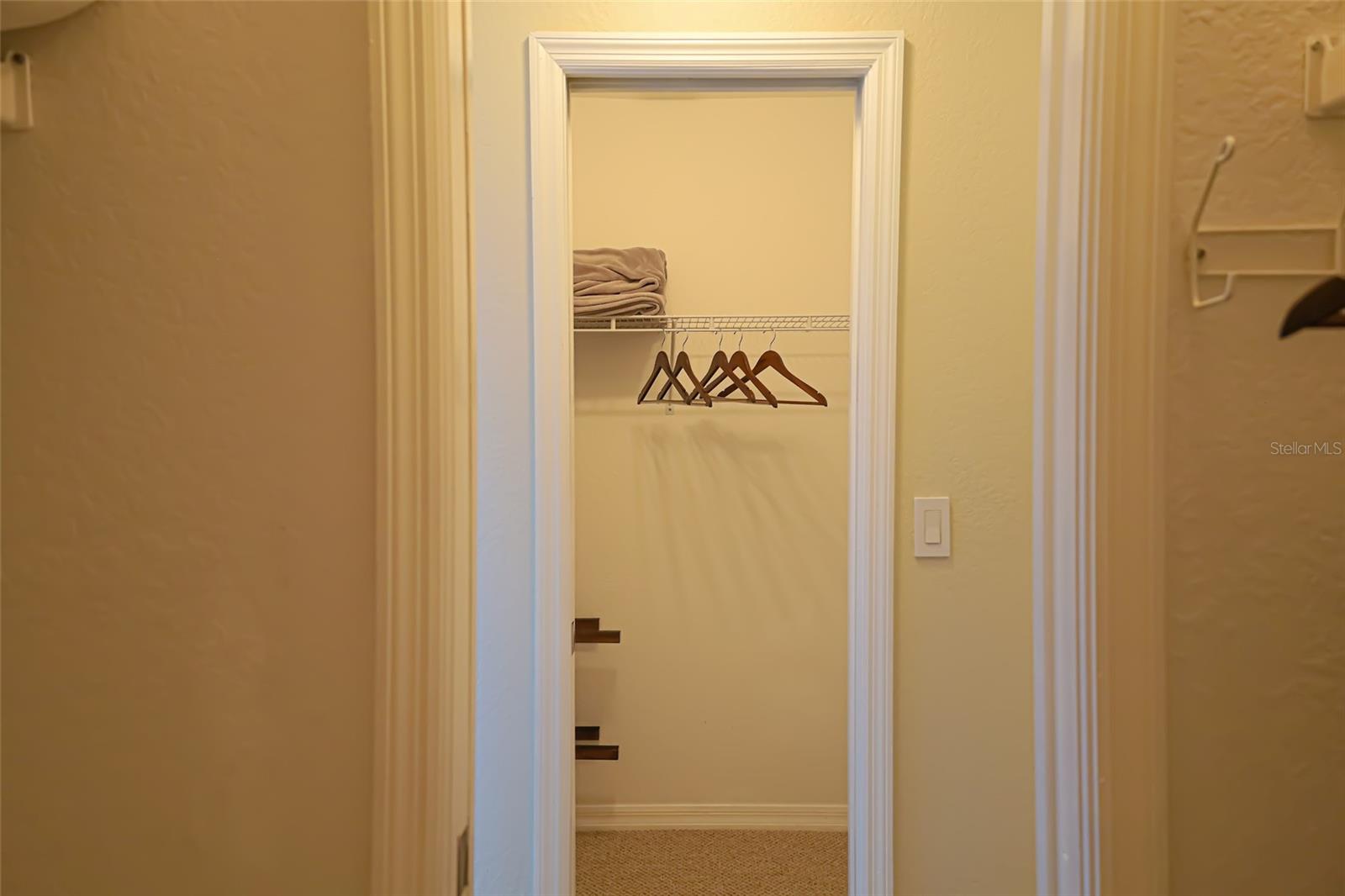 QUAIL LAKE - Residential Lease