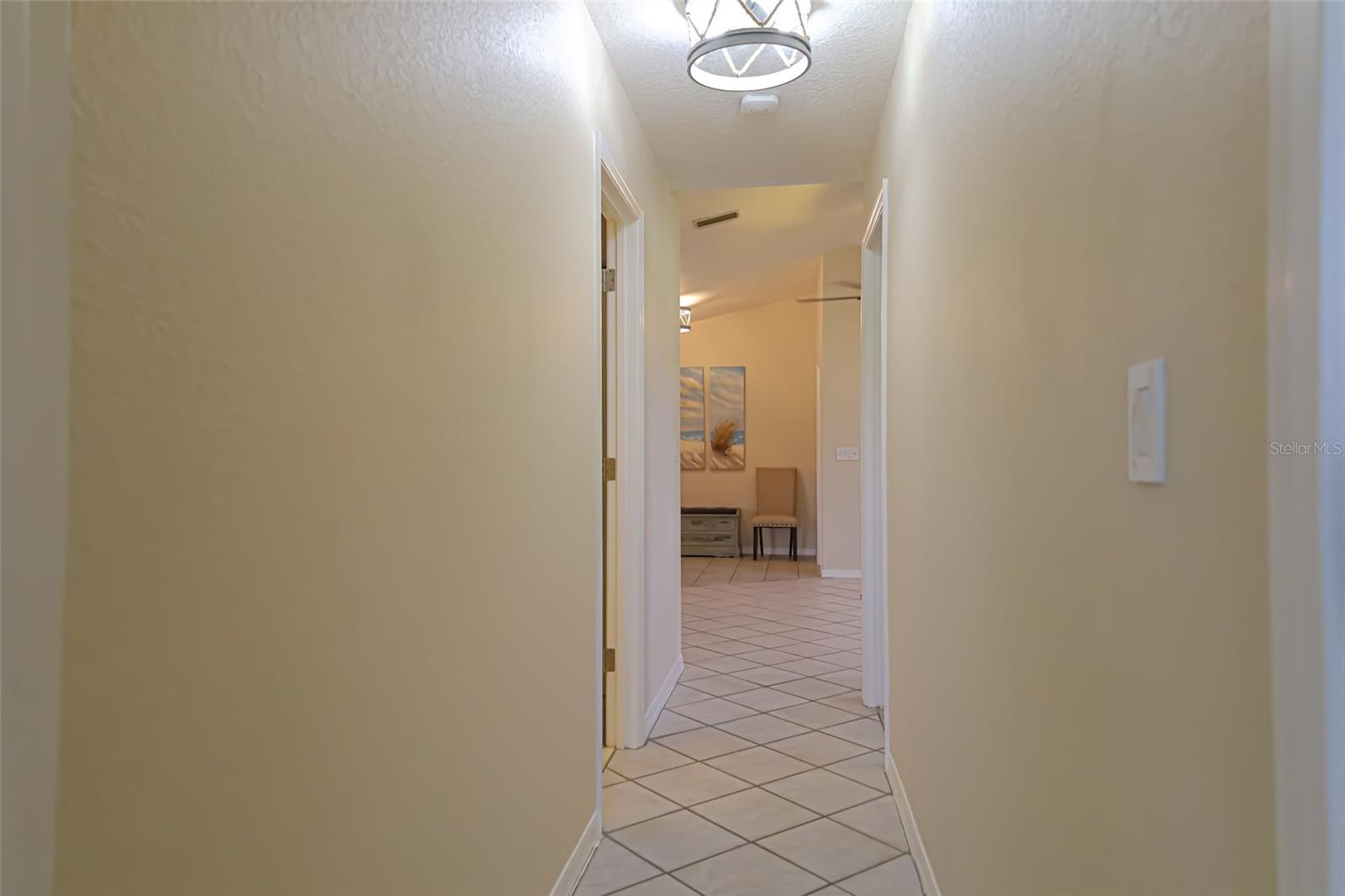 QUAIL LAKE - Residential Lease