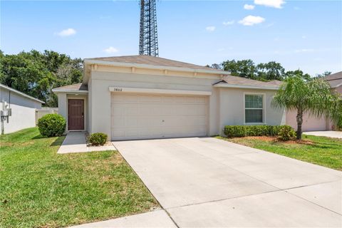 Single Family Residence in DOVER FL 3802 KEARSNEY ABBEY CIRCLE.jpg