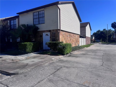 3418 Sunrise Villas Court N, Tampa, FL 33614
