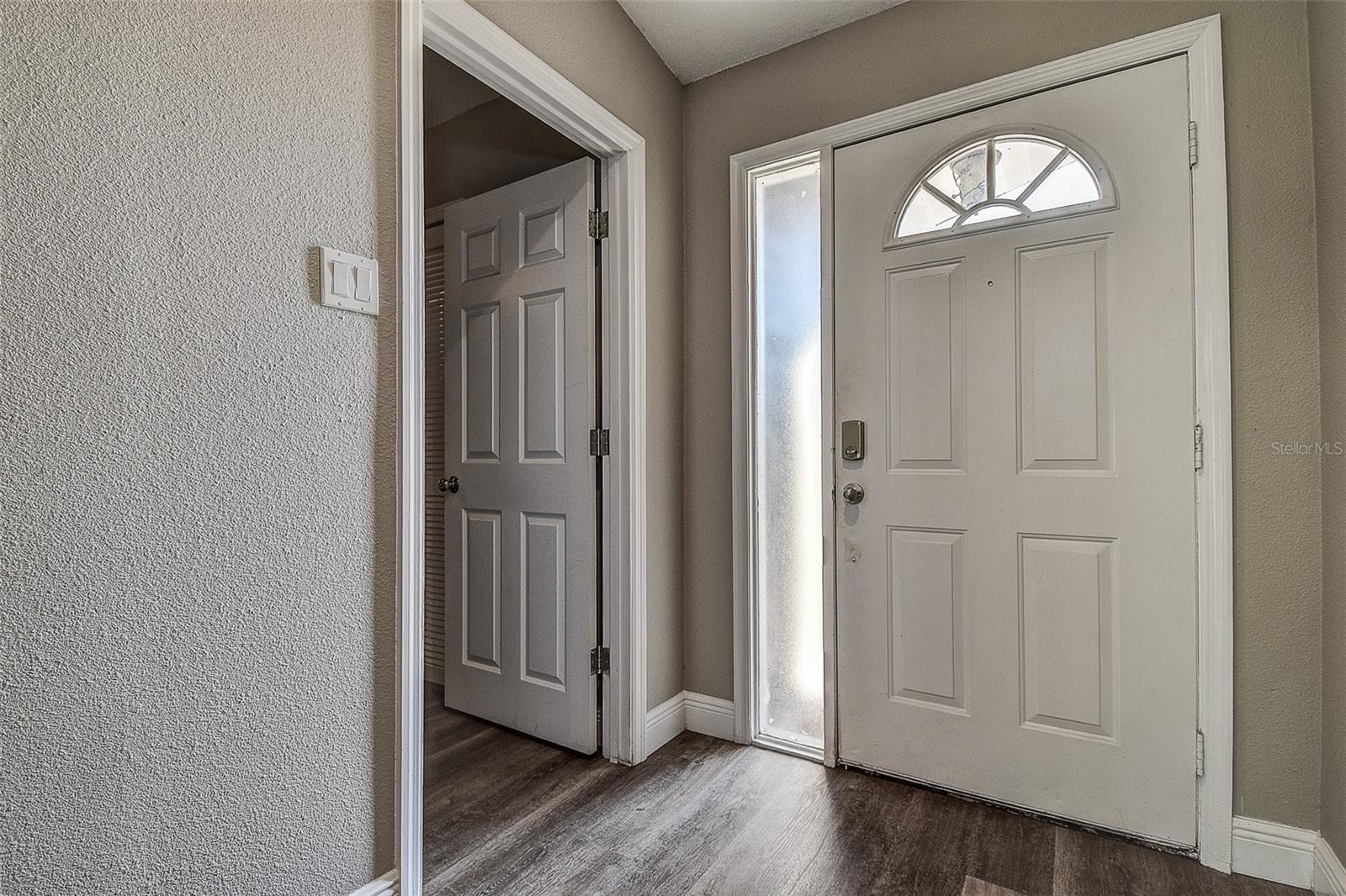 WHISPER LAKE SUB - Residential