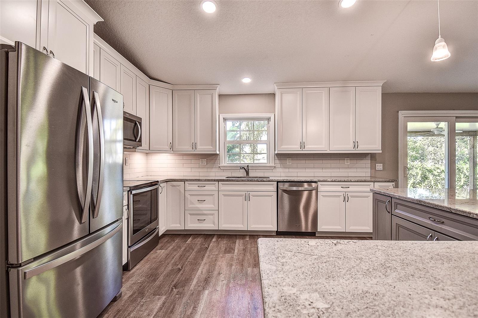 WHISPER LAKE SUB - Residential