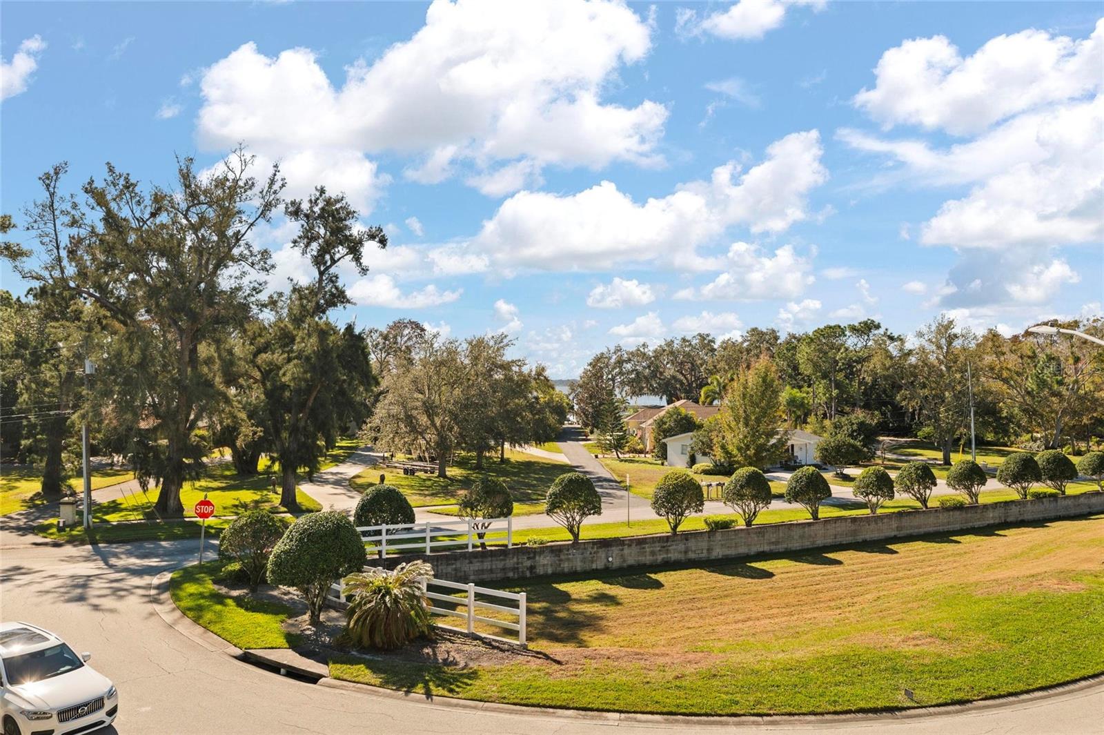 SAVANNAH POINTE - Residential