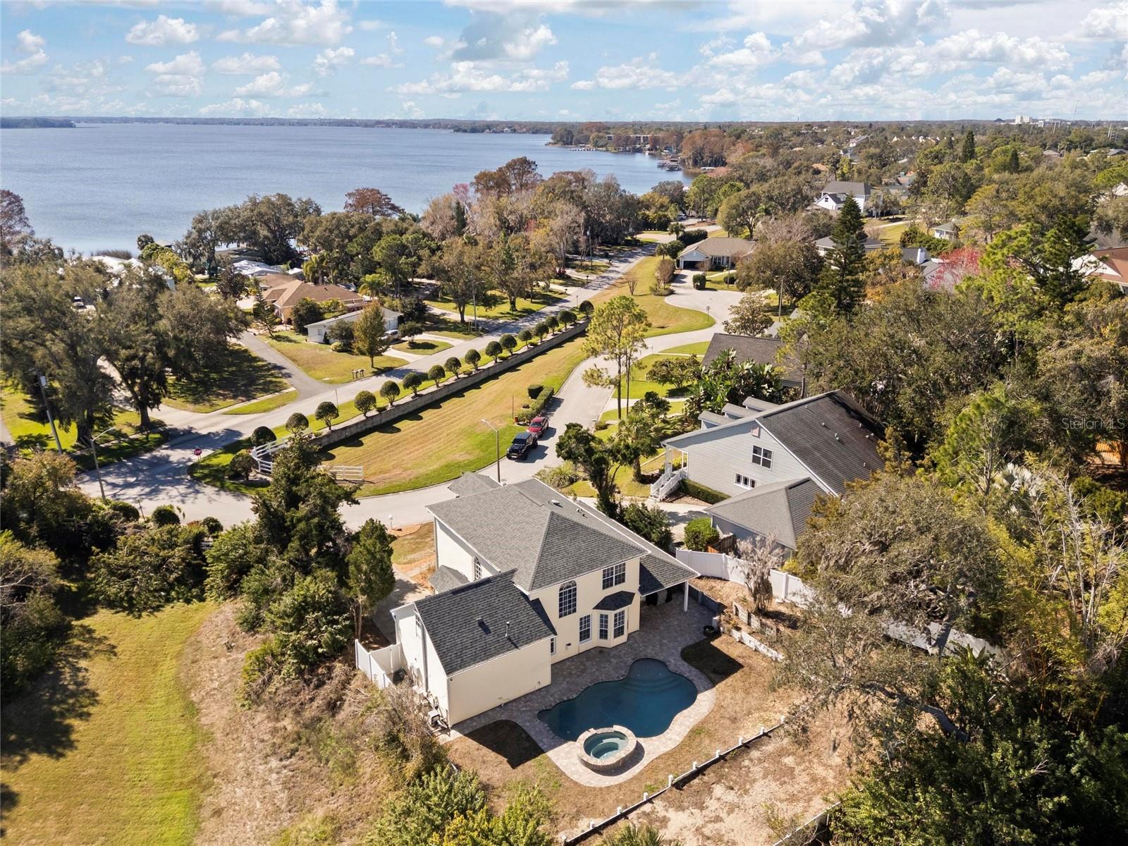 1997 LEXINGTON PLACE