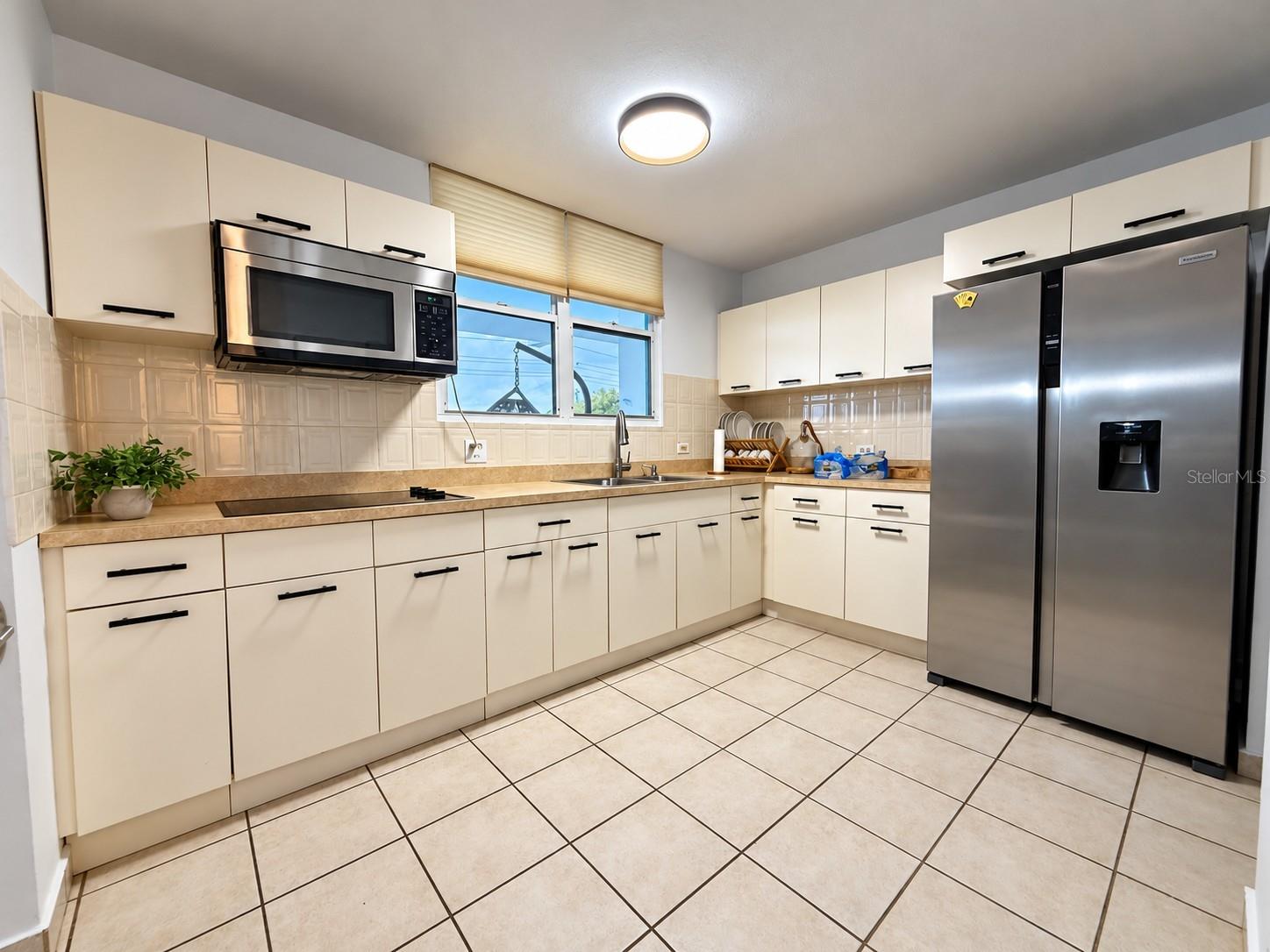 AVE. CHALETS COND. CHALETS DE LA PLAYA APT. 132