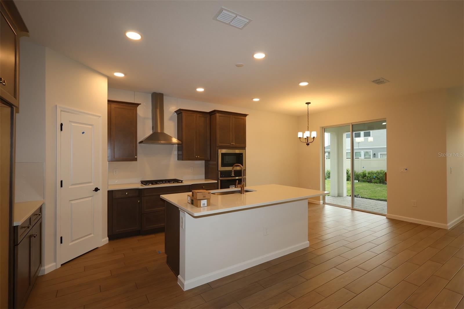 5303 HIGH LINE DRIVE