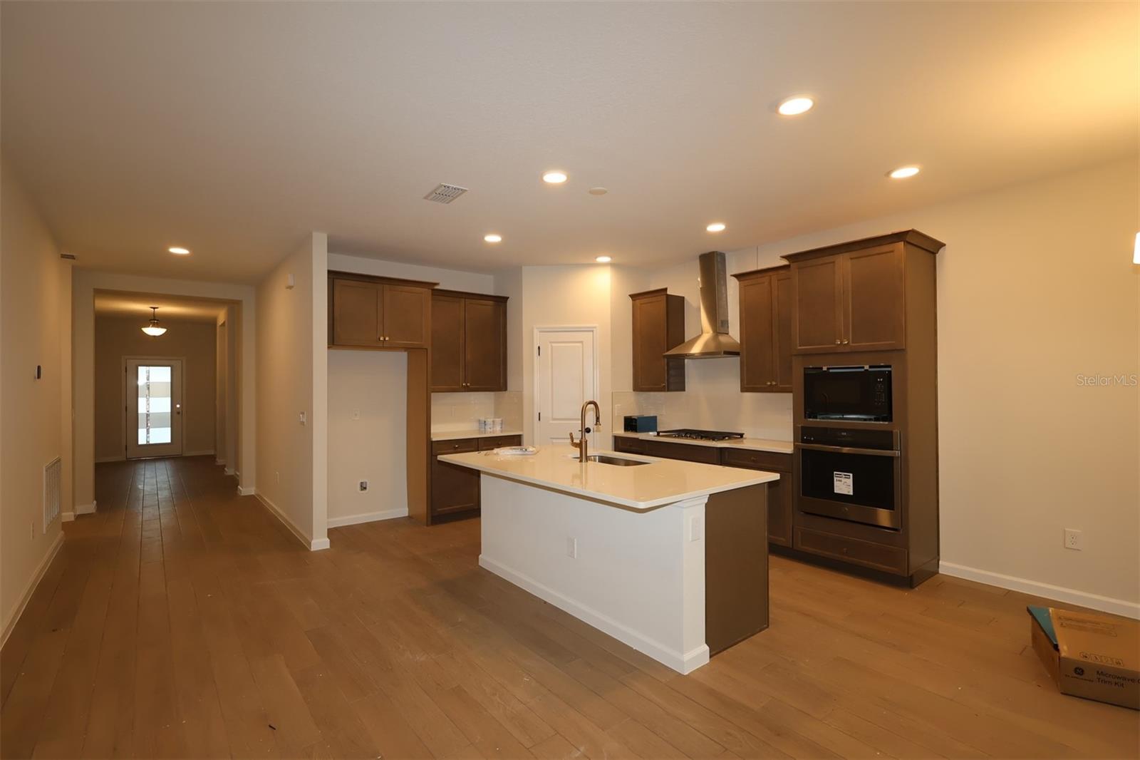 5303 HIGH LINE DRIVE