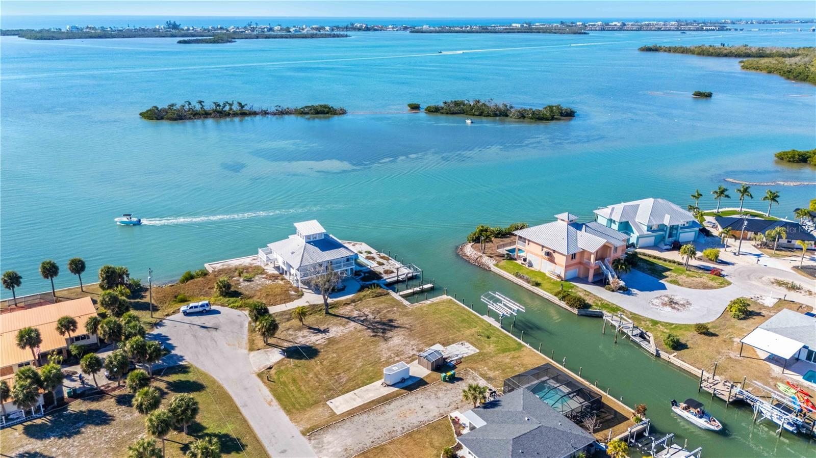 GROVE CITY SHORES - Land