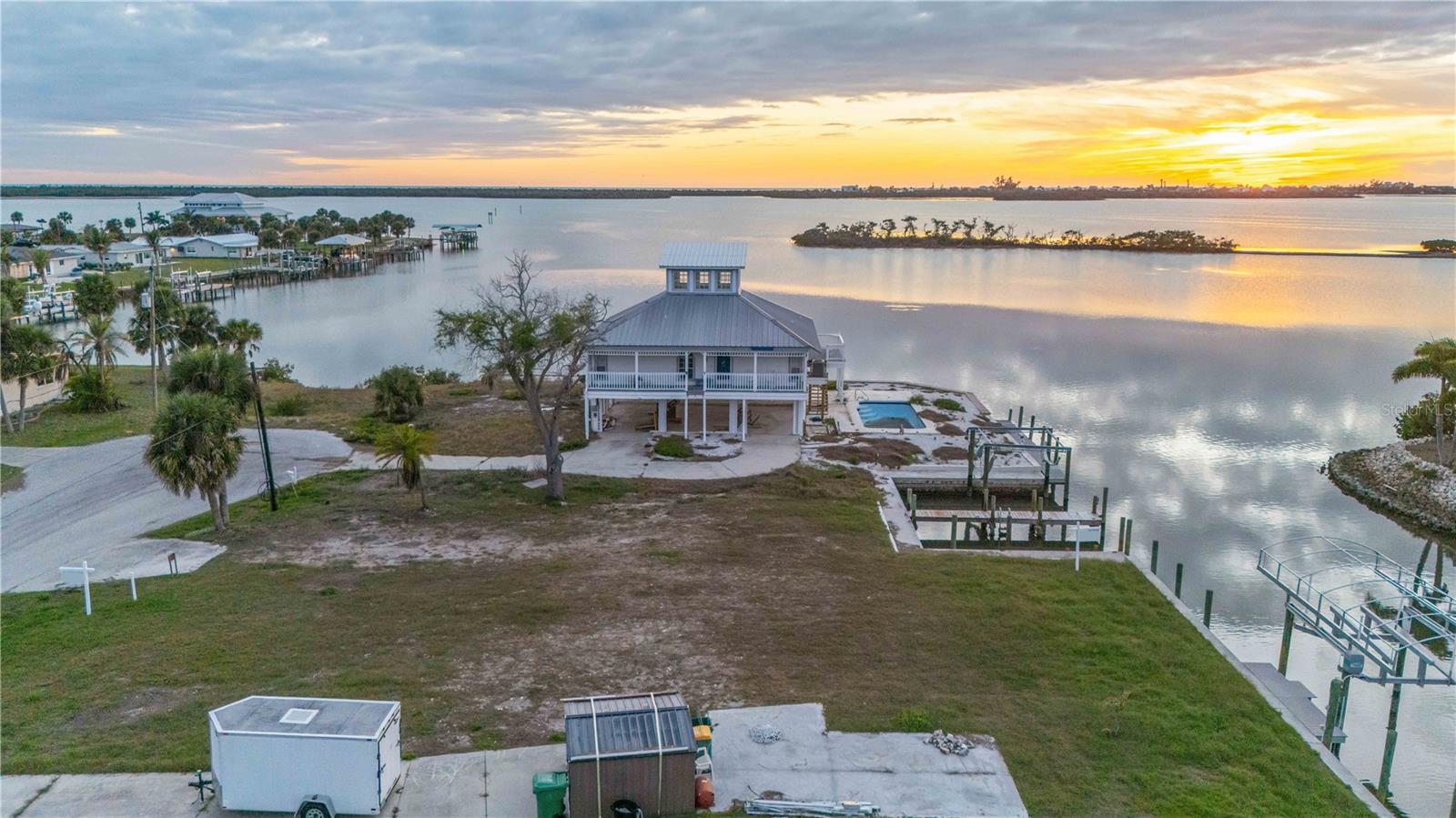 GROVE CITY SHORES - Land