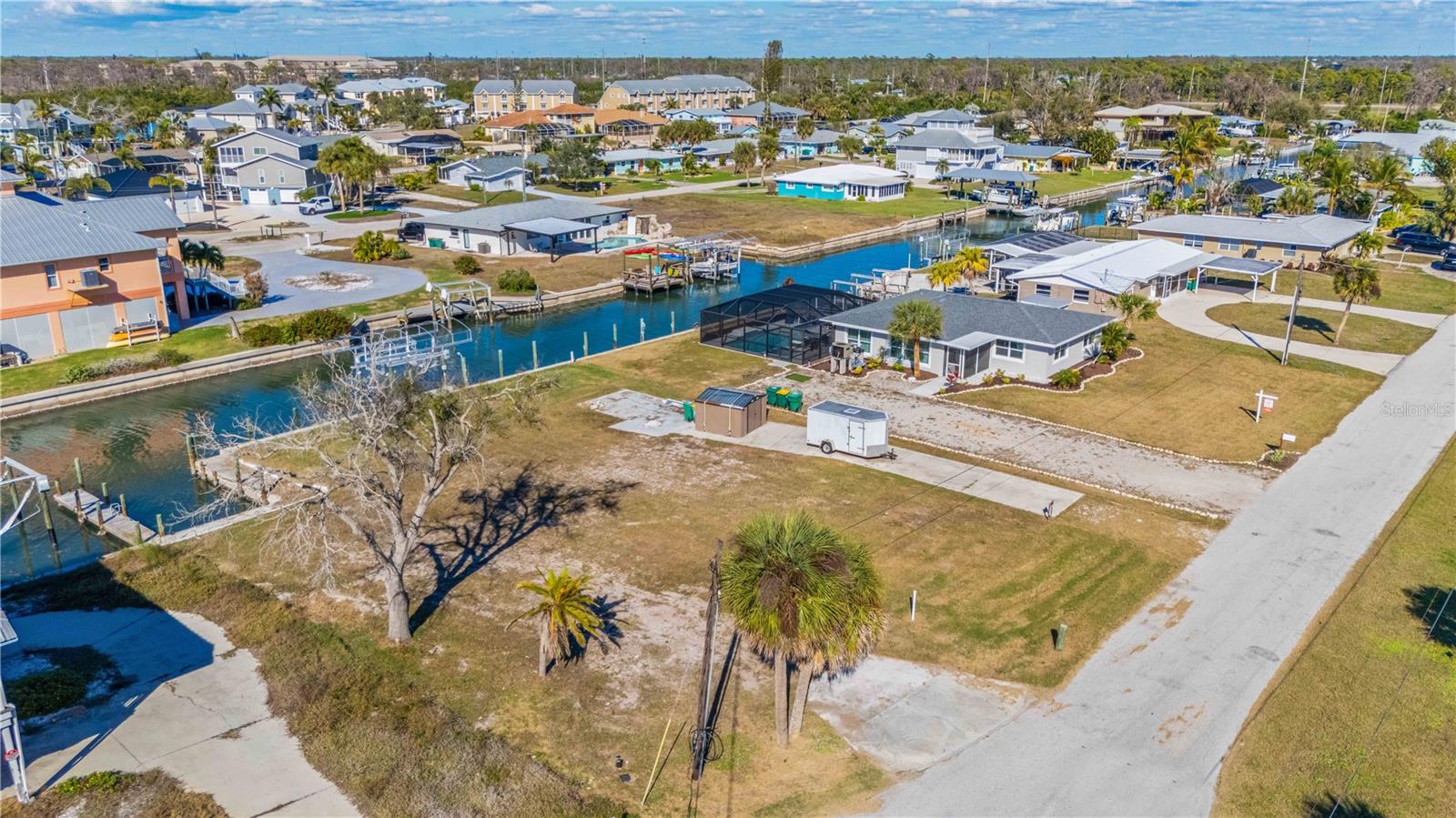 GROVE CITY SHORES - Land