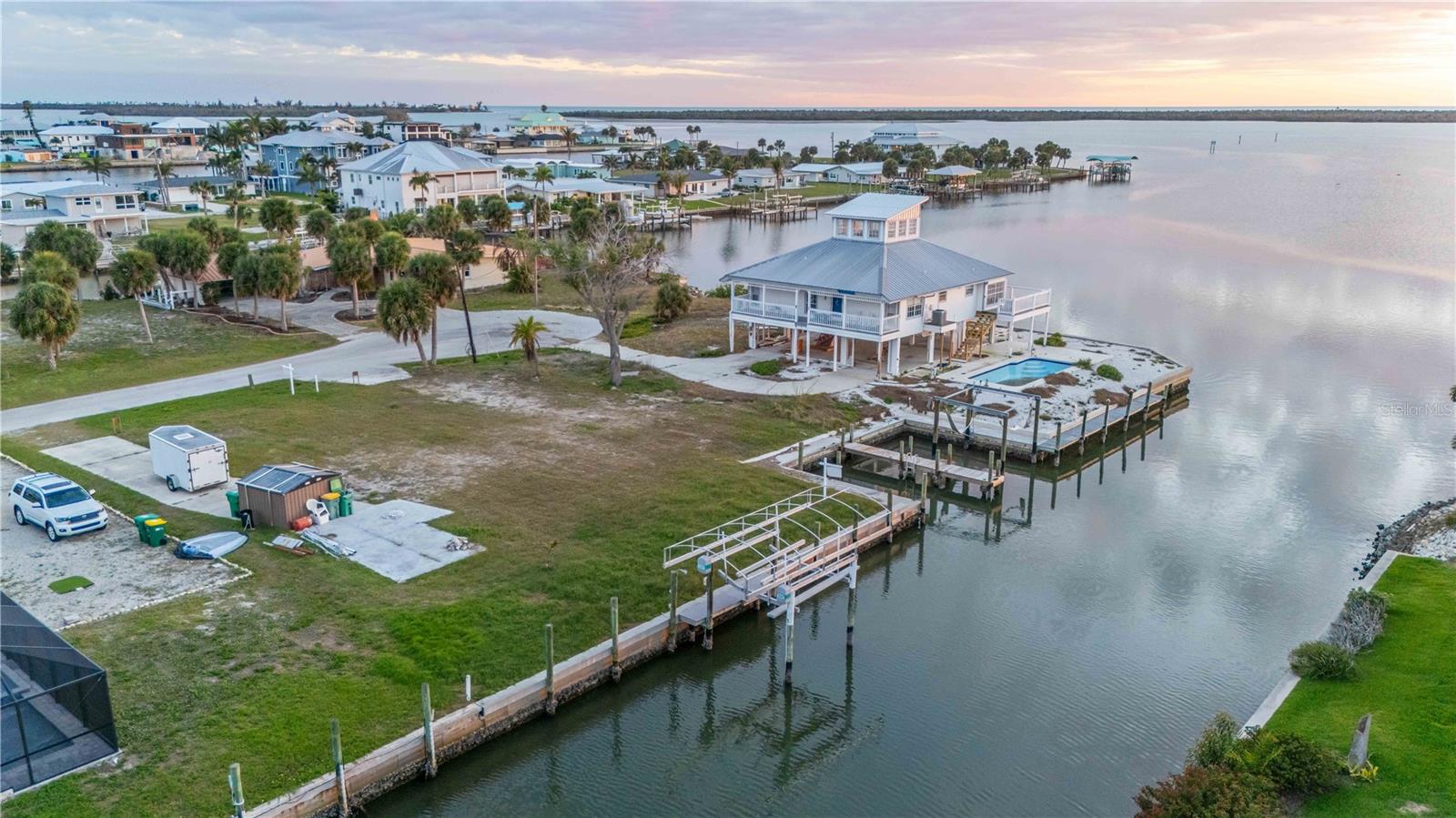 GROVE CITY SHORES - Land