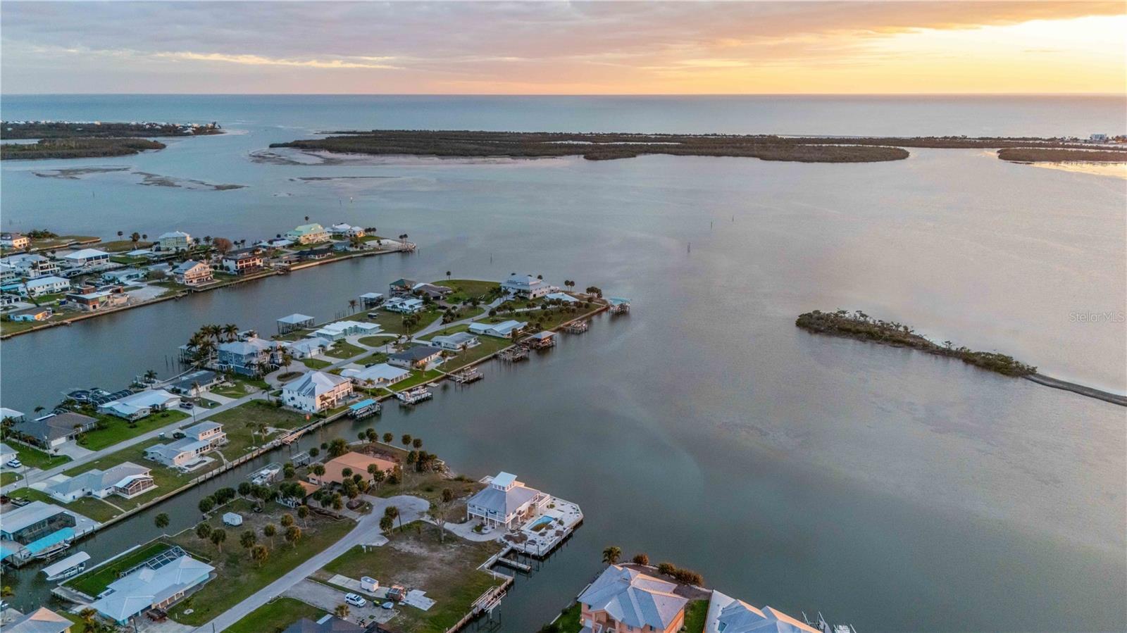 GROVE CITY SHORES - Land