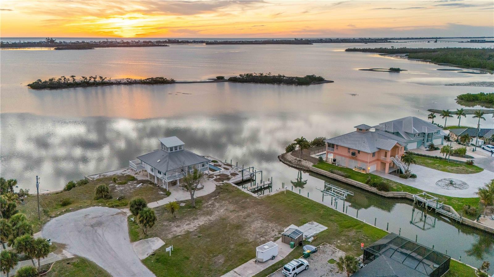 GROVE CITY SHORES - Land