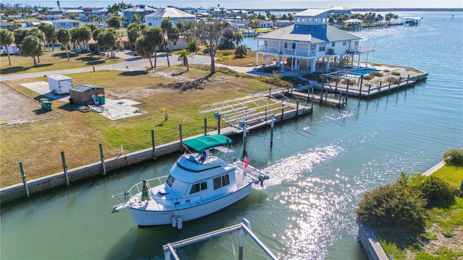 GROVE CITY SHORES - Land